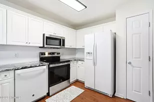 625 Spencer-Farlow Dr, Carolina Beach, NC 28428 - Photo 16