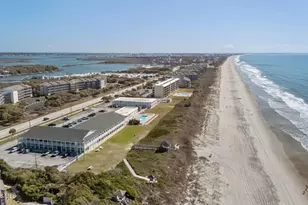 2401 W Fort Macon Rd, Atlantic Beach, NC 28512 - Photo 30
