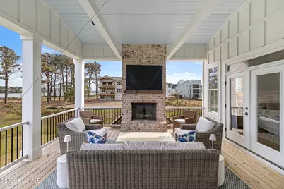 561 Avocet Drive, Beaufort, NC 28516 - Photo 6