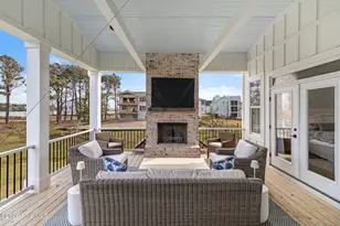 561 Avocet Dr, Beaufort, NC 28516 - Photo 6