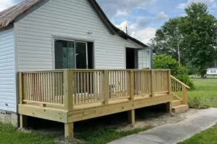582 Five Mile Rd, Richlands, NC 28574 - Photo 2
