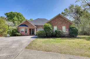 218 Hickory Ln, Hampstead, NC 28443 - Photo 1