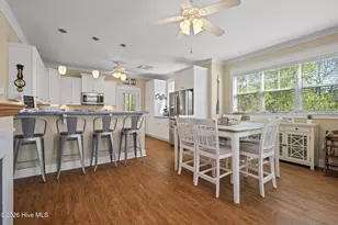308 Live Oak St, Emerald Isle, NC 28594 - Photo 10
