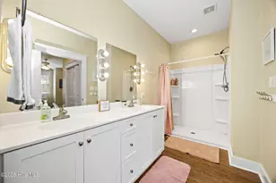 308 Live Oak St, Emerald Isle, NC 28594 - Photo 24
