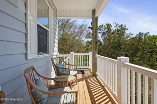 308 Live Oak St, Emerald Isle, NC 28594 - Photo 4