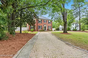 307 Bauersfeld St, Hamlet, NC 28345 - Photo 2
