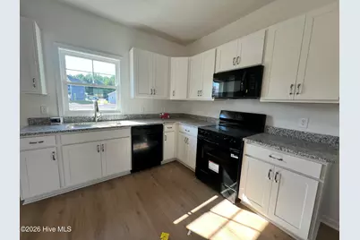 512 Bartley Street, Vass, NC 28394 - Photo 12