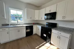 512 Bartley St, Vass, NC 28394 - Photo 12