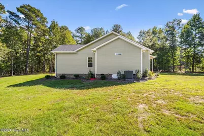 110 Trailcrest Drive, Rockingham, NC 28379 - Photo 8