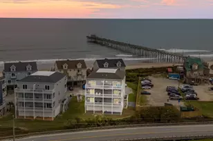 210 Goldsboro Dr, North Topsail Beach, NC 28460 - Photo 4