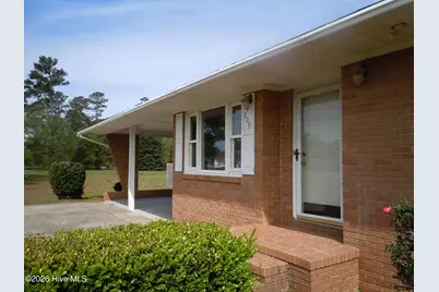209 Complex Street, Tabor City, NC 28463 - Photo 2