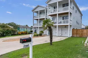 1738 Mackerel Ln, Carolina Beach, NC 28428 - Photo 2