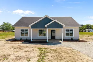2558 Autumn Ridge Ln, Greenville, NC 27834 - Photo 1