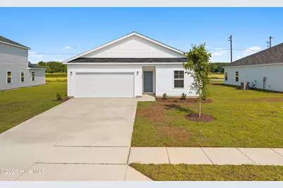 102 Nesbitt Court, Jacksonville, NC 28546 - Photo 1