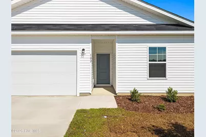 102 Nesbitt Court, Jacksonville, NC 28546 - Photo 2
