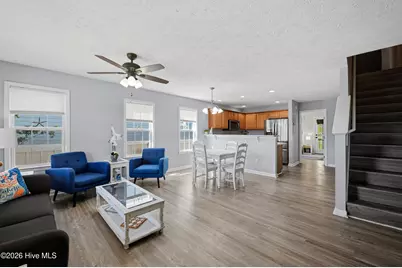 410 Greenville Avenue #Unit A, Carolina Beach, NC 28428 - Photo 4