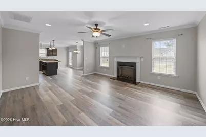 404 Knoll Circle, Greenville, NC 27858 - Photo 14