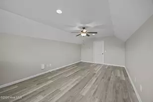404 Knoll Cir, Greenville, NC 27858 - Photo 38