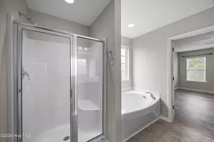 404 Knoll Cir, Greenville, NC 27858 - Photo 34