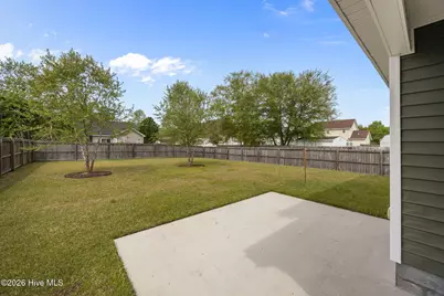 404 Knoll Circle, Greenville, NC 27858 - Photo 40