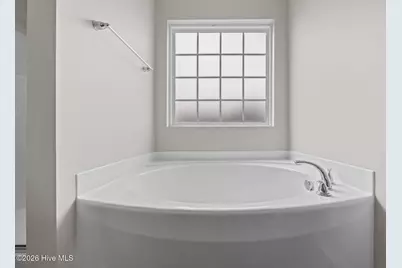 404 Knoll Circle, Greenville, NC 27858 - Photo 36
