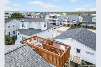 414 37th Street, Sunset Beach, NC 28468 - Photo 8