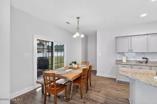 1007 Bluewater Blvd, New Bern, NC 28562 - Photo 10