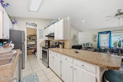 109 Bells Court, Havelock, NC 28532 - Photo 10