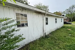 207 E Peterson St, Edenton, NC 27932 - Photo 16
