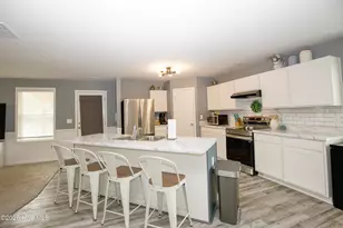 413 Century Ln, Cameron, NC 28326 - Photo 10