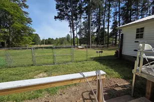 5841 Crestline Rd, Laurinburg, NC 28352 - Photo 24