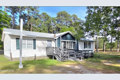 5841 Crestline Road, Laurinburg, NC 28352 - Photo 1