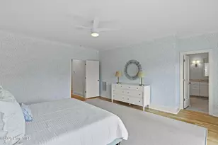 611 S Topsail Dr, Surf City, NC 28445 - Photo 10