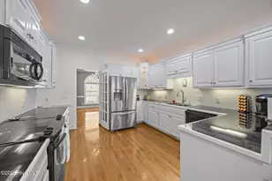 2094 Autumn Dr, Kinston, NC 28501 - Photo 14