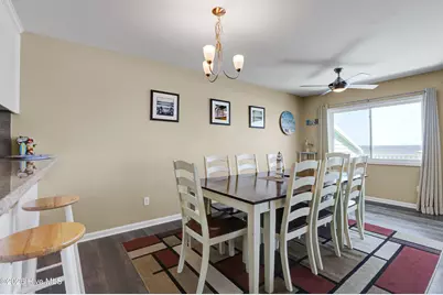 1423 S Lake Park Boulevard #Unit 3b, Carolina Beach, NC 28428 - Photo 6