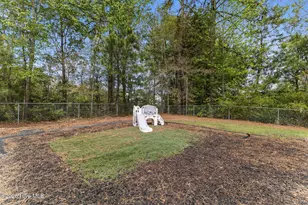 602 Hobbs Dr, Jacksonville, NC 28540 - Photo 22