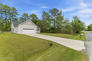 602 Hobbs Dr, Jacksonville, NC 28540 - Photo 30