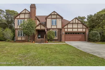 105 Laurel Court, Pine Knoll Shores, NC 28512 - Photo 2