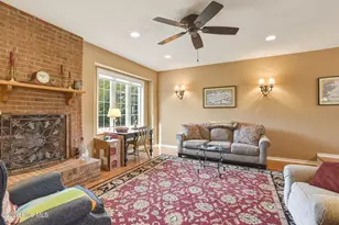 105 Laurel Ct, Pine Knoll Shores, NC 28512 - Photo 10