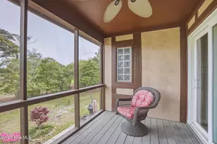 105 Laurel Ct, Pine Knoll Shores, NC 28512 - Photo 42