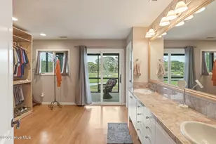 105 Laurel Ct, Pine Knoll Shores, NC 28512 - Photo 38