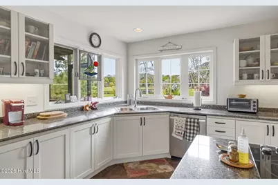 105 Laurel Court, Pine Knoll Shores, NC 28512 - Photo 24