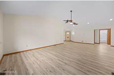 503 Fern Creek Lane, Carolina Beach, NC 28428 - Photo 18