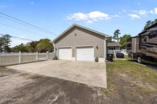 722 Chatham St, Newport, NC 28570 - Photo 14