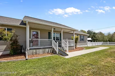 722 Chatham Street, Newport, NC 28570 - Photo 4