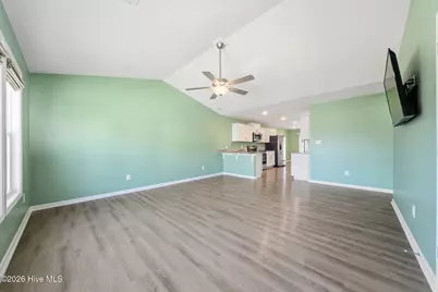 700 Discovery Cove, Newport, NC 28570 - Photo 4