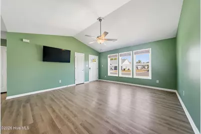 700 Discovery Cove, Newport, NC 28570 - Photo 6
