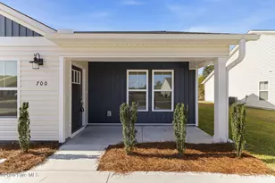 700 Discovery Cove, Newport, NC 28570 - Photo 1