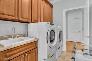 711 Alyssum Ave, Caswell Beach, NC 28465 - Photo 22