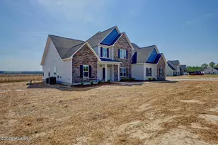 207 Gate Water Ct, Jacksonville, NC 28546 - Photo 1